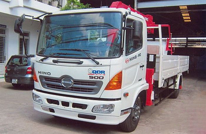 HINO FC9JLSW gắn cẩu 3 tấn 6 đốt UNIC model URV374 thùng dài 6m | Hỗ trợ trả góp ngân hàng lãi xuất thấp