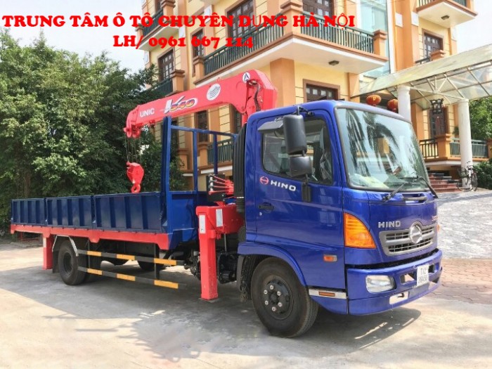 HINO FC9JLSW gắn cẩu 4 tấn 4 đốt UNIC model URV544 thùng dài 6m | Hỗ trợ mua xe trả góp tới 80% giá trị xe