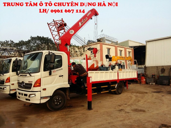 HINO FC9JLSW gắn cẩu 4 tấn 4 đốt UNIC model URV545 thùng dài 6m | Khuyến mãi 2% thuế trước bạ
