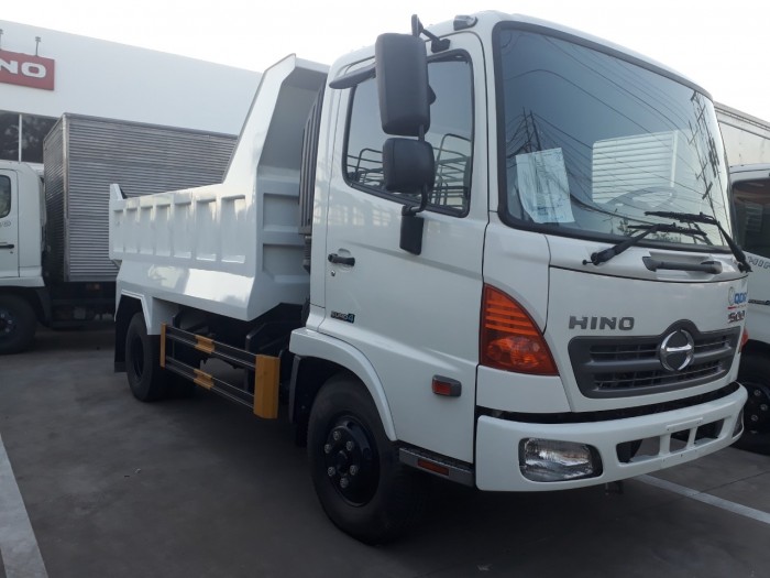 Giá Xe Tải Hino Ben 4 Khối Euro 4 Giao Xe Ngay.