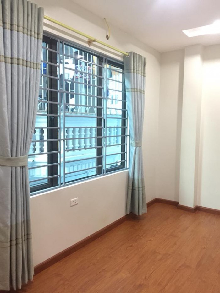 Nhà Đẹp, 2 Mặt Ngõ, Thông Phong, Đống Đa, 5 Tầng, 40M2, 3,15 Tỷ.