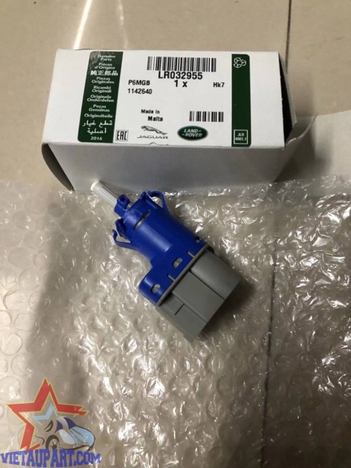 LR032955 - Công tắc đi số Landrover