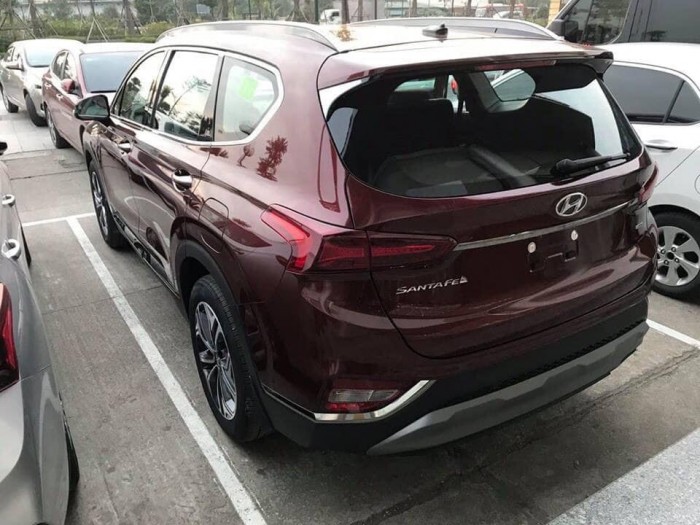 Hyundai Santafe 2019 đầy đủ phiên bản giao ngay!