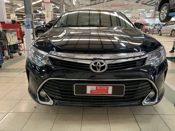 Bán Xe CAMRY 2.0E đã qua sử dụng, màu Đen sang trọng