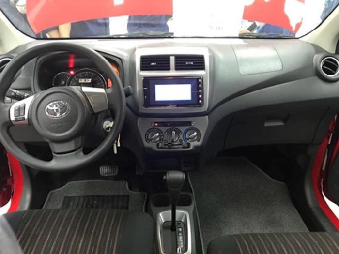 Toyota Wigo khuyến mại tháng 5