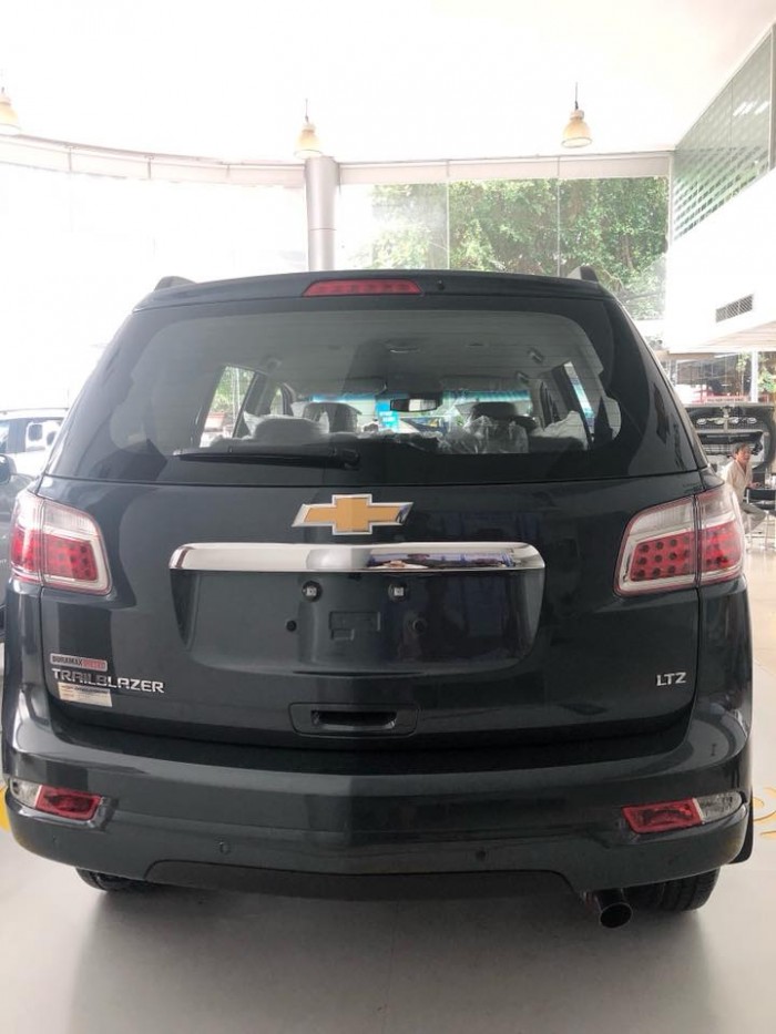 Xe Chevrolet Trailblazer Cao Cấp - 7 Chỗ Số Tự Động