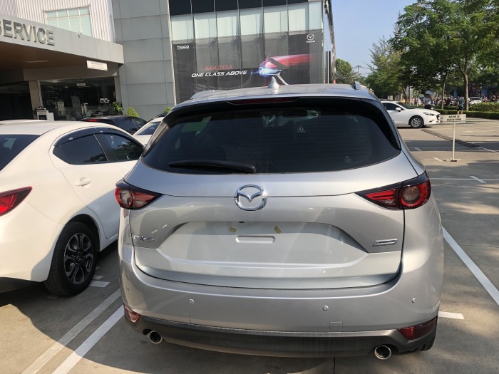 Còn Duy Nhất 01 Xe Mazda CX5 2.0 Màu Bạc Vin 2018 - Giảm Cực Nóng Hơn 80Tr Tiền Mặt + Tặng Bảo Hiểm Vật Chất + Gói Phụ Kiện