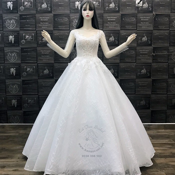 Luxury 2022 váy cưới cô dâu xoè đẹp thiết kế tay dài kín đáo