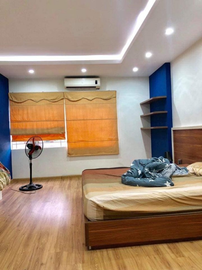 Nhà phố Âu Cơ, Tây Hồ 105m2, 5 tầng, 8 tỷ.