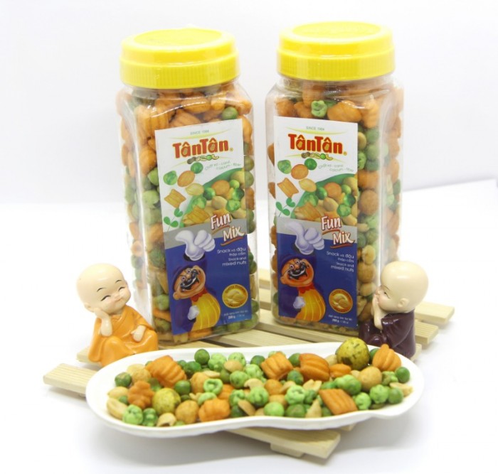 Snack và đậu thập cẩm Tân Tân 200g