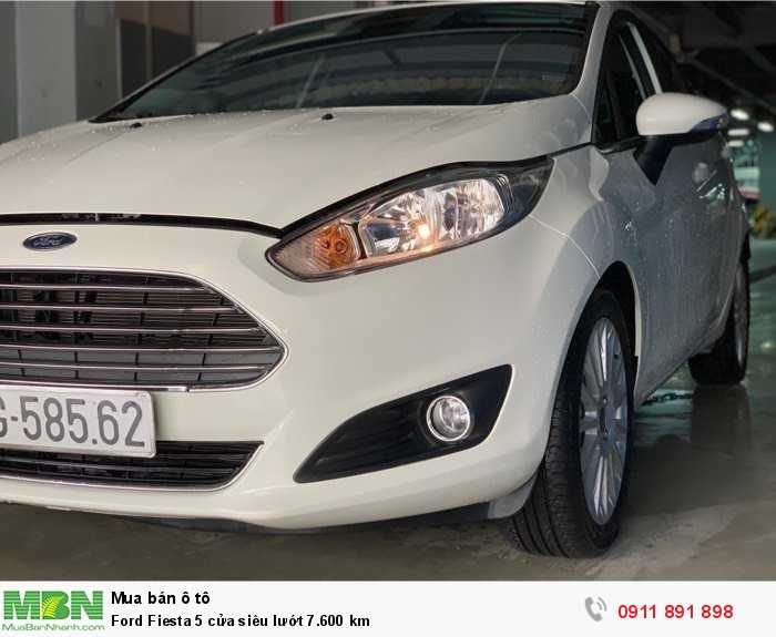 Ford Fiesta 5 cửa siêu lướt 7.600 km