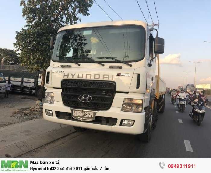 Hyundai hd320 cũ đời 2011 gắn cẩu 7 tấn