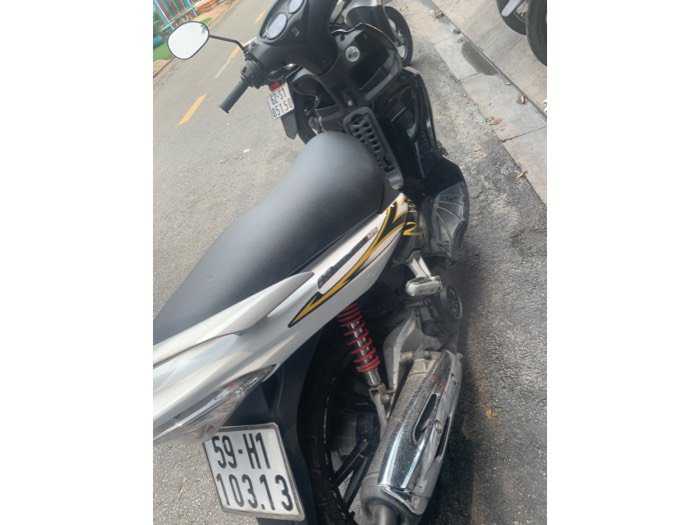 xe suzuki hayate màu trang ngay chủ tphcm