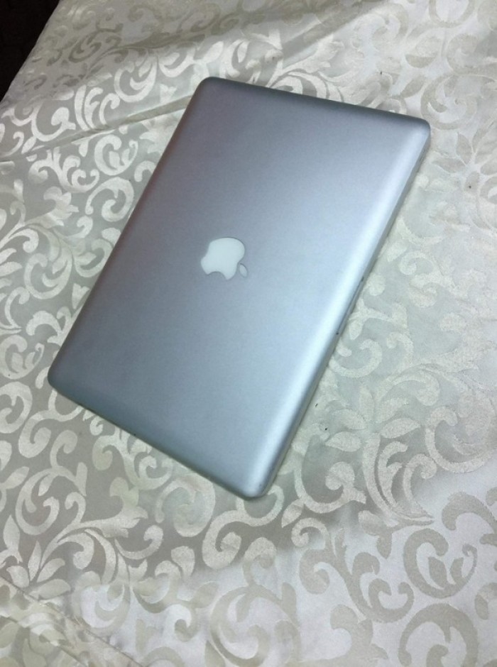 [Rẻ Vô Địch ] Macbook Pro 2010 ram 4gb HDD 320gb Màn 13inch Cực Đẹp Sang Chảnh -Tặng PK0