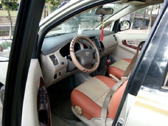 Cần bán xe Innova G 2006