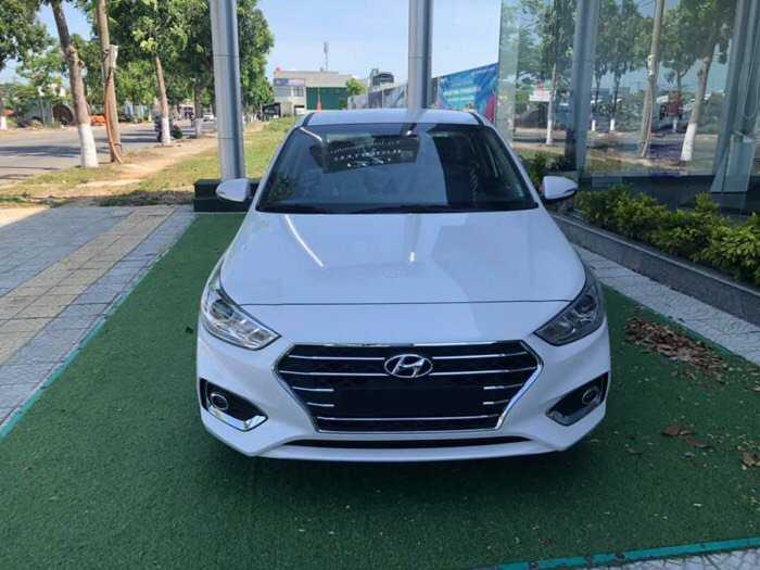 HYUNDAI Acccent 2019