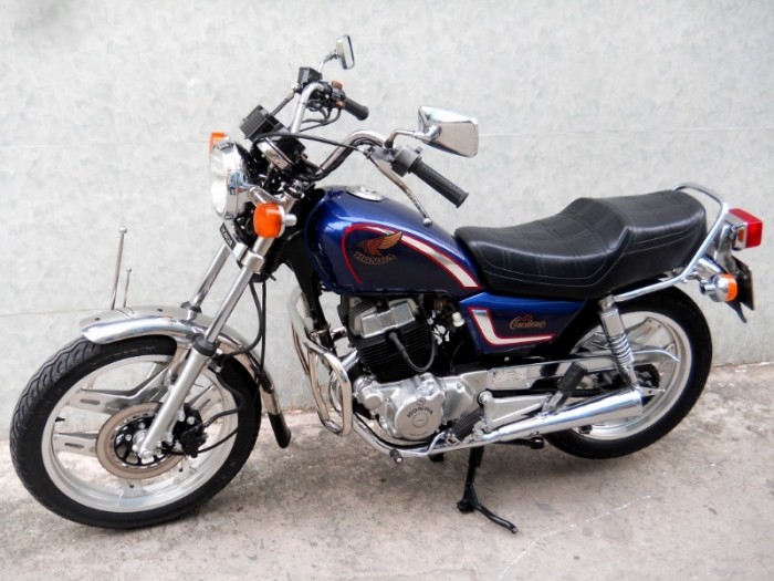 Honda LA 250 độ Classic sản phẩm đầu tay của nữ sinh viên Hà Nội