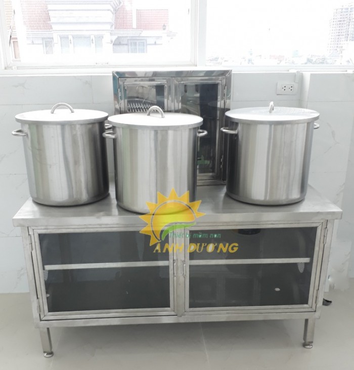 Cung cấp thiết bị và dụng cụ cho nhà bếp ăn cho trường mầm non20