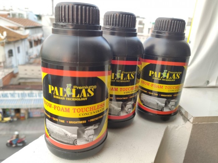 Combo 2 Chai Nước Rửa Xe Bọt Tuyết Siêu Sạch Không Chạm Pallas Snow 1 Lít