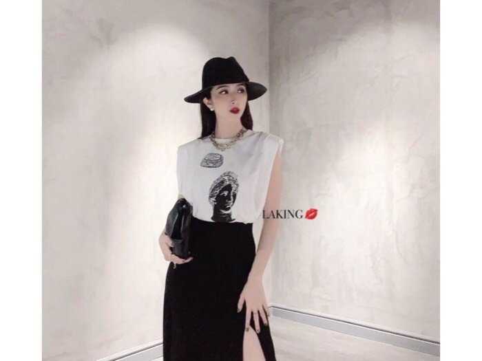 Áo thun nữ màu đen in chữ ASM09-36 | Thời trang công sở K&K Fashion