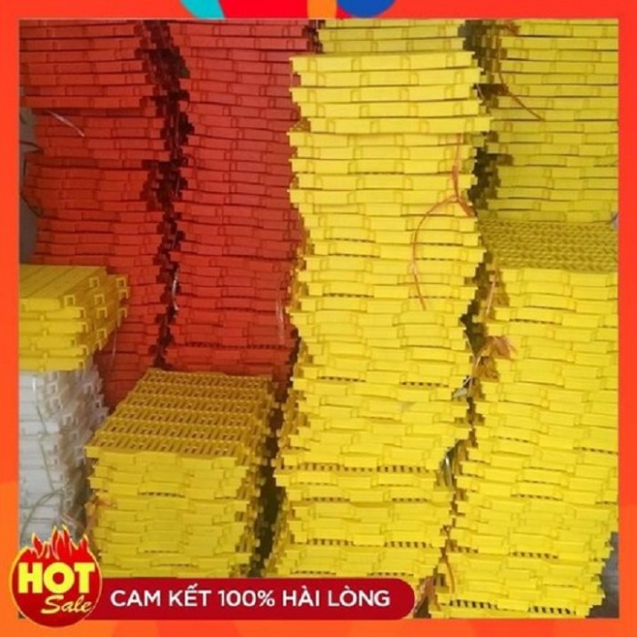 Tấm lót sàn nhựa cho chó, lợn2