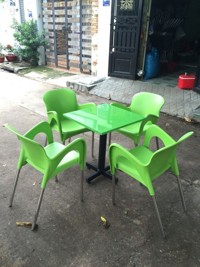THANH LÝ GHẾ NHỰA NỮ HOÀNG
