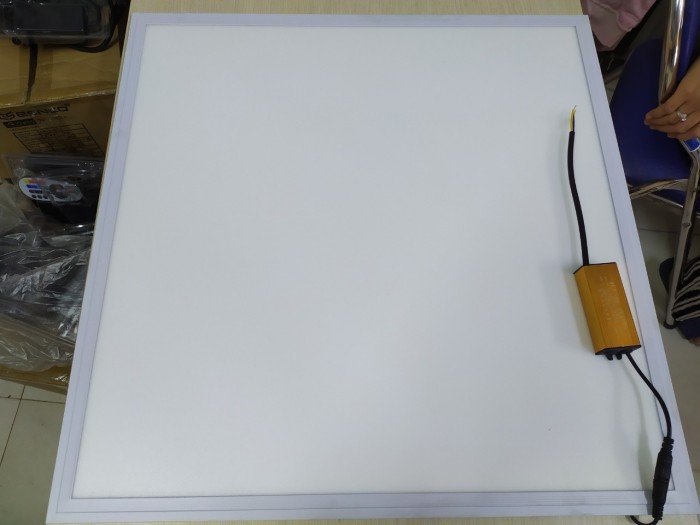 Đèn led Panel 600x600 – 48w cao cấp giá sỉ 380k.2