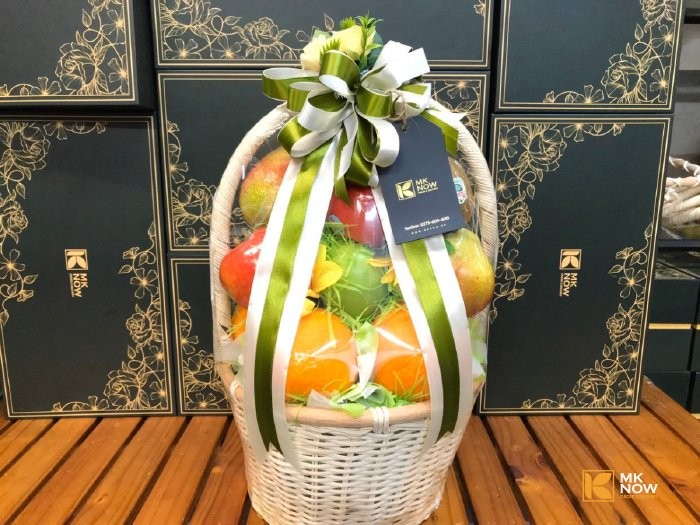 Giỏ trái cây quà tặng thầy cô dịp lễ tốt nghiệp - FSNK169