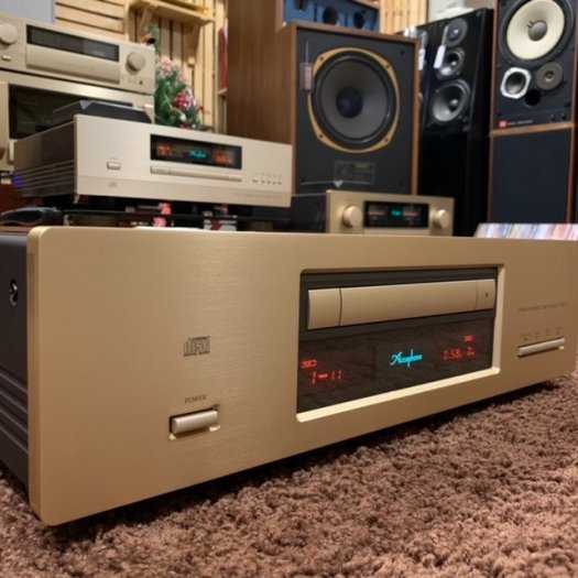 CD Accuphase DP-657