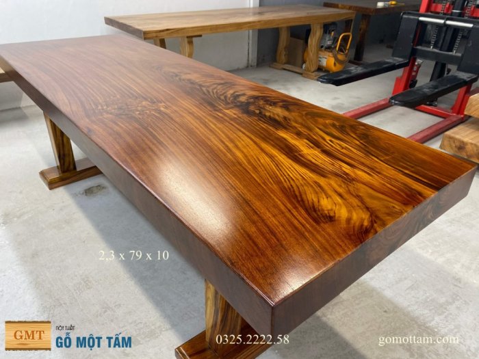 Bàn làm việc, bàn ăn gỗ tự nhiên nguyên tấm dài 2,3m x rộng 79cm x dầy 10cm4