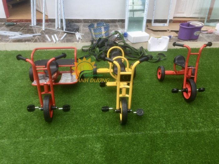 Xe đạp 3 bánh trẻ em cho trường mầm non, khu vui chơi, công viên, sân chơi4