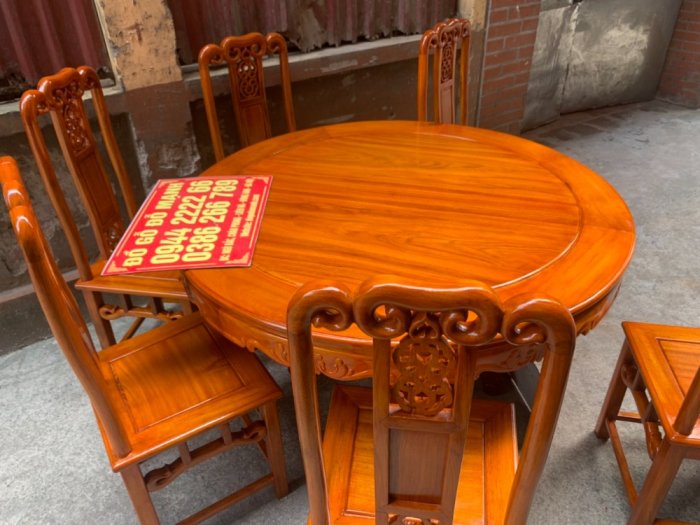 Bộ bàn ghế ăn kiểu bàn tròn gỗ gụ2
