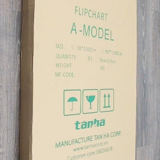 Bảng Flipchart 3 chân rút A-Model kích thước 70x100cm0