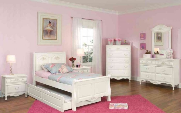 Mẫu giường dễ thương cho bé gái| Giá yêu thương- nhiều voucher hot9