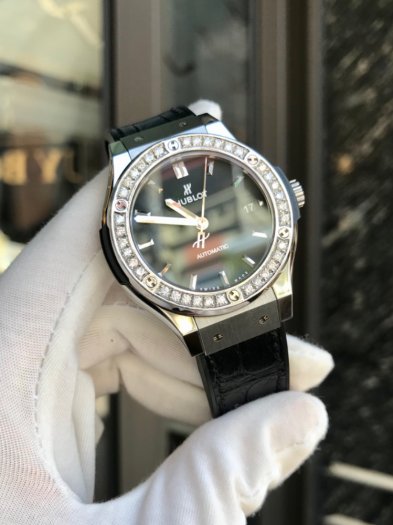 Đồng hồ nữ hublot classic fusion steel diamonds4