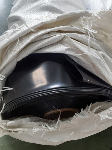 Bạt đen hdpe 2.0mm cuộn 200m2-380kg phủ mái che Giá Rẻ Tiết Kiệm Chi Phí Công Trình2