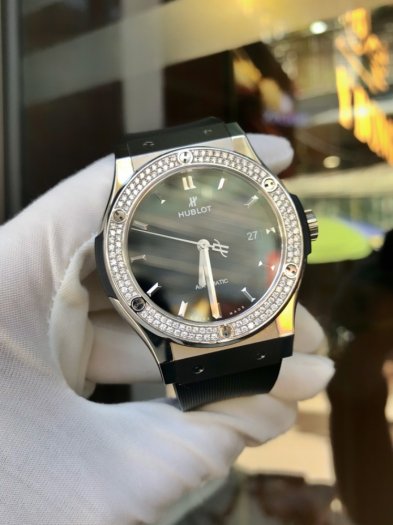 Đồng hồ nam chính hãng Hublot Classic Fusion Steel Diamonds5