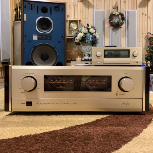 Accuphase E-3058