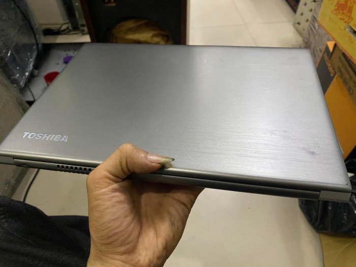 Laptop toshiba dynabook R63/P3