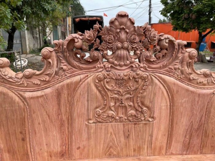 Bộ bàn ghế hoàng gia nguyên khối gỗ hương đá8