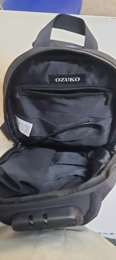 Cần bán túi đeo chéo ozuko, có khóa chống trộm0