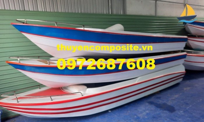 Cano composite, thuyền composite, chuyên cung cấp cano composite giá rẻ tại TP HCM7