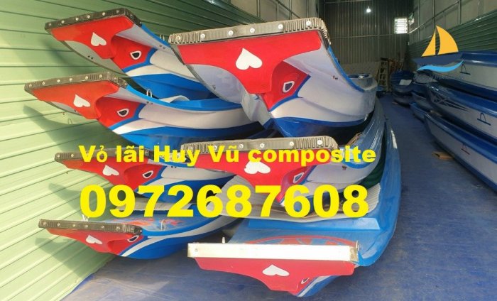 Bán các mẫu thuyền composite, xuồng composite, vỏ lãi composite đẹp, giá rẻ2