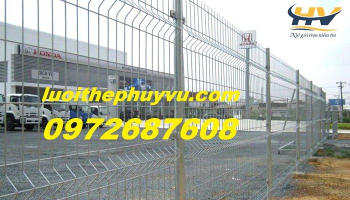 Lưới thép hàng rào mạ kẽm nhúng nóng D4 ô 50x150, 50x200 giá tốt10