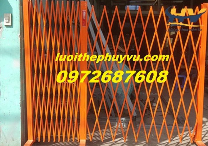 Sản xuất hàng rào an ninh, hàng rào xếp di động, khung hàng rào ngăn kho tại Bình Dương9