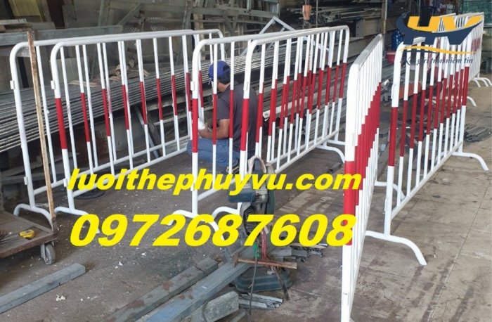 Khung rào chắn, khung hàng rào barie, hàng rào bảo vệ, khung hàng rào ngắn kho tại Tây Ninh11