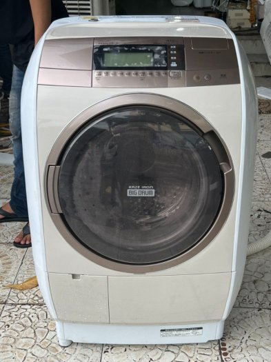 Máy giặt HITACHI BD-V9700 giặt 10kg, date 20153