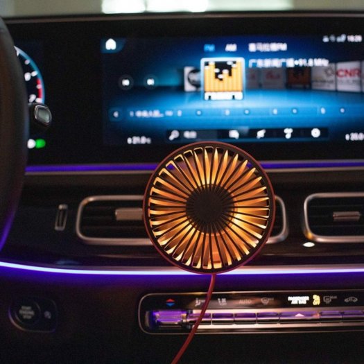 Quạt Mini cho Ô Tô có đèn xoay 360 độ4