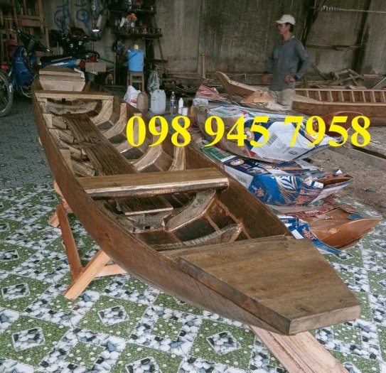Mẫu thuyền gỗ trang trí, Thuyền gỗ chèo tay3