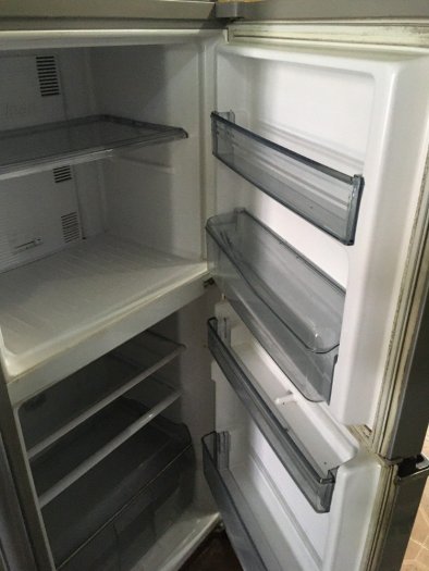 Tủ lạnh Panasonic Inverter 238 lít NR-BL267, mới 90% nguyên zin bảo hành 3 tháng.1